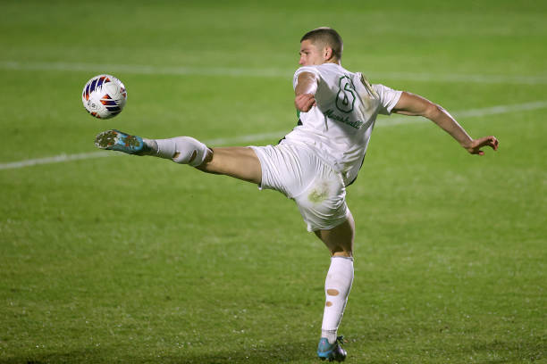 队的平衡 队的平衡