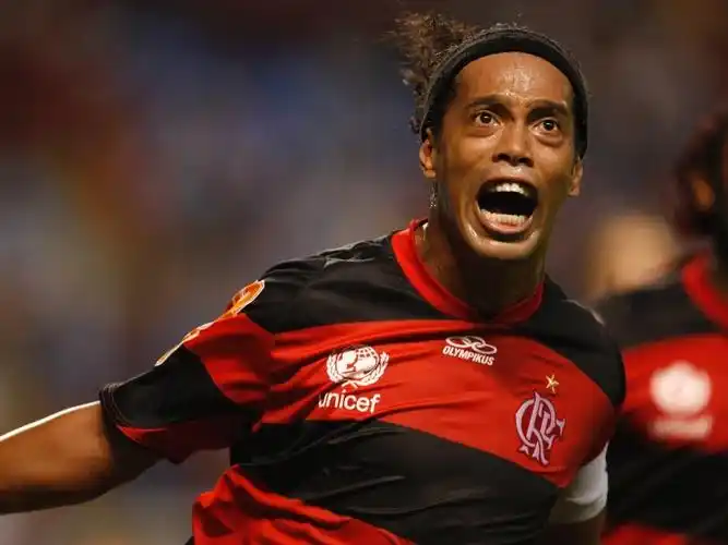 这些都让球 这些都让球