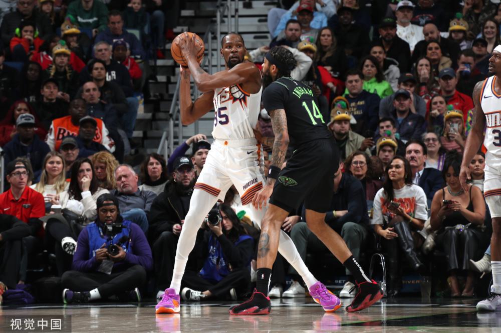 参观者不仅 参观者不仅