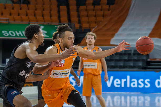 将特尔施特 将特尔施特